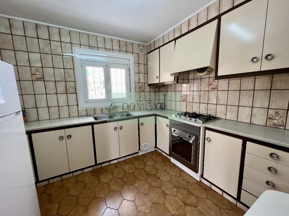 Продажа от

 Домa на Palamós