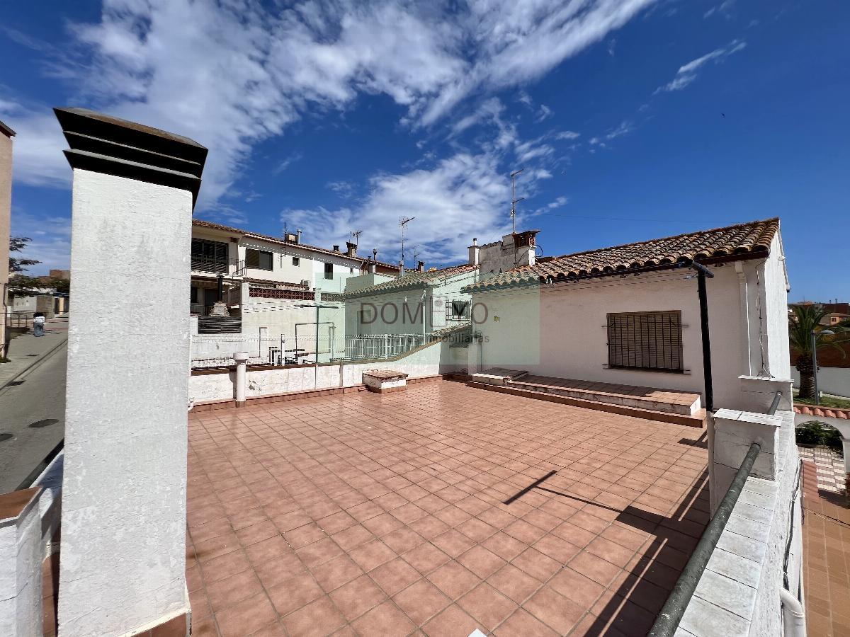 Продажа от

 Домa на Palamós