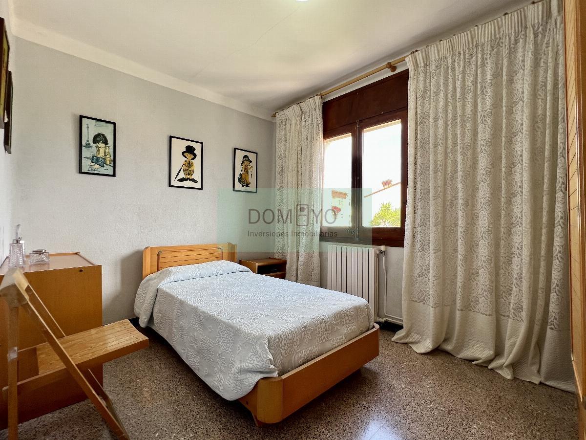 Продажа от

 Домa на Palamós