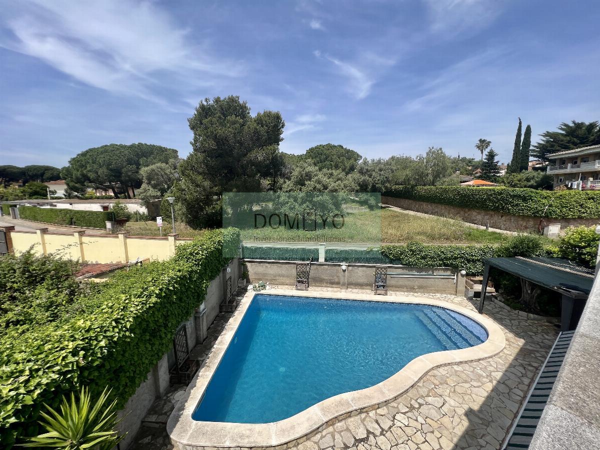 For sale of house in Sant Antoni de Calonge