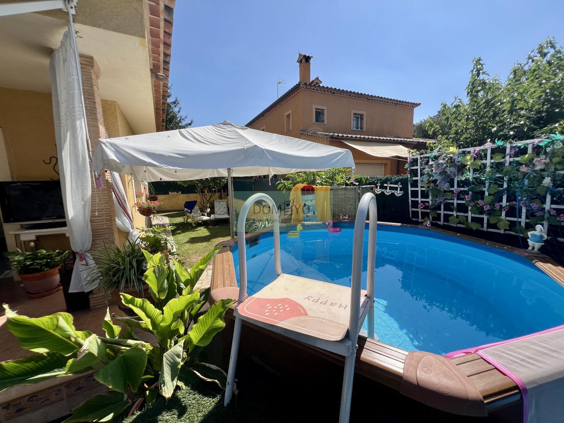 Venta de casa en Santa Cristina D´aro