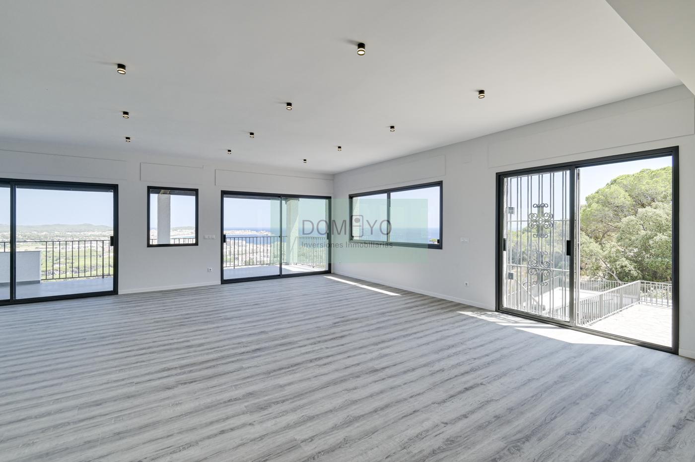 Продажа от

 Шалет

 на Sant Antoni de Calonge