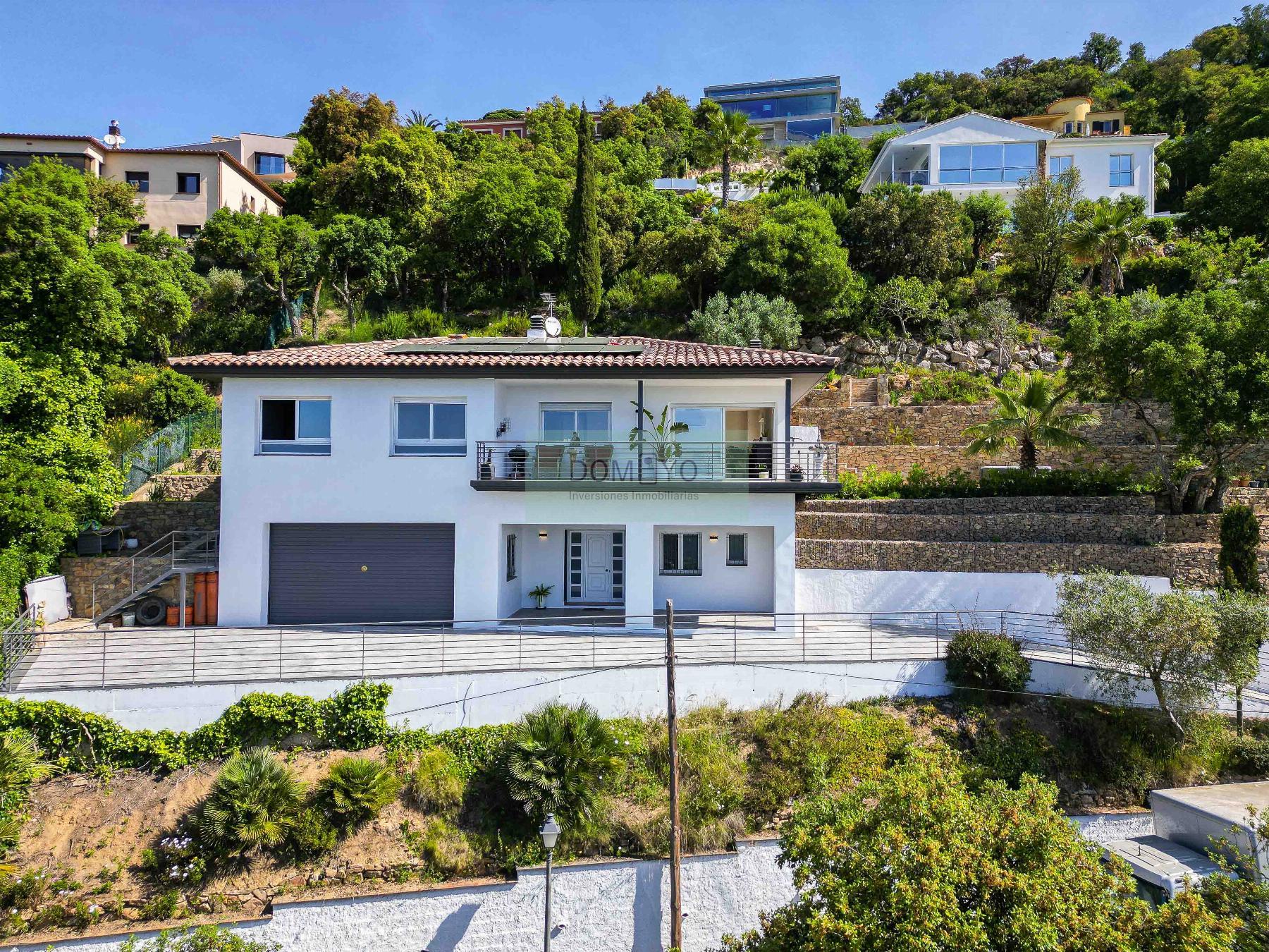 For sale of house in Santa Cristina D´aro