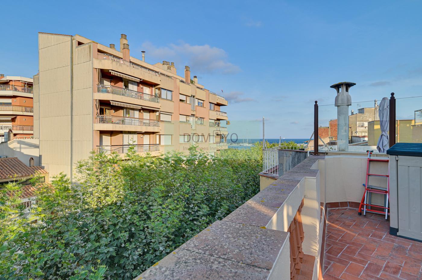 For sale of duplex in Sant Feliu de Guíxols