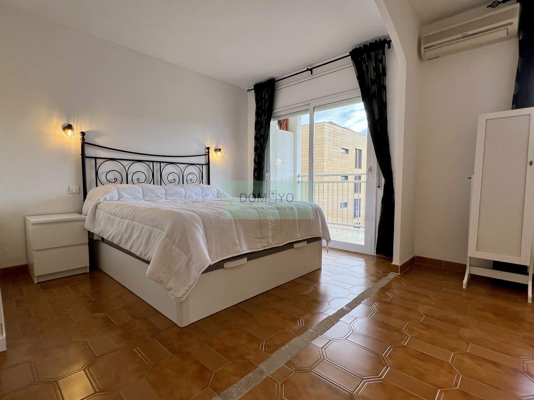For sale of apartment in Palamós