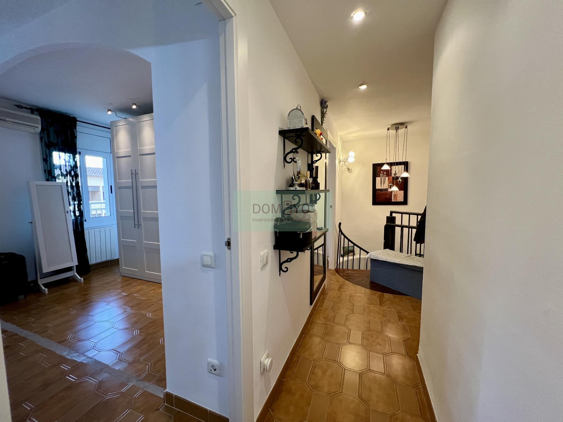 For sale of apartment in Palamós