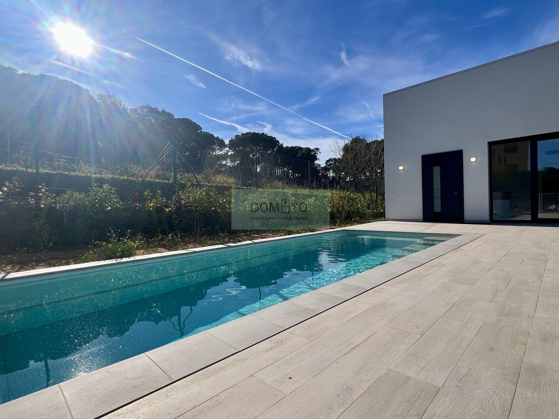 Venta de casa en Santa Cristina D´aro