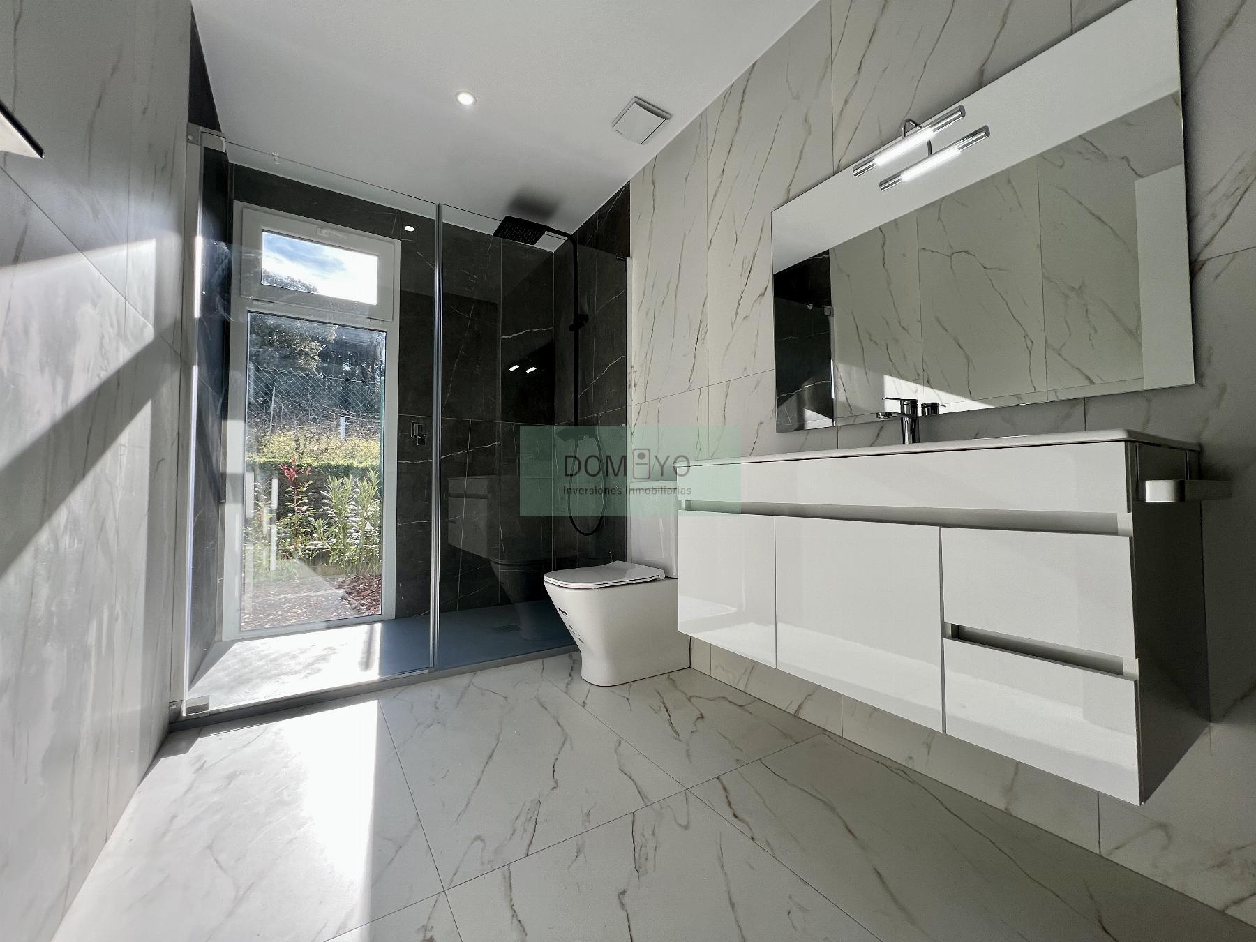 Venta de casa en Santa Cristina D´aro