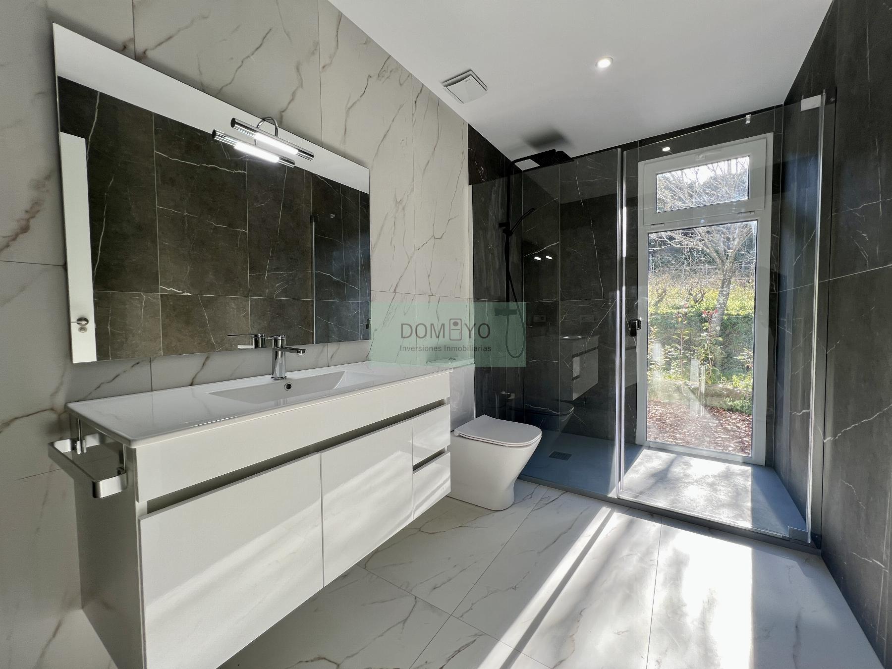 Venta de casa en Santa Cristina D´aro