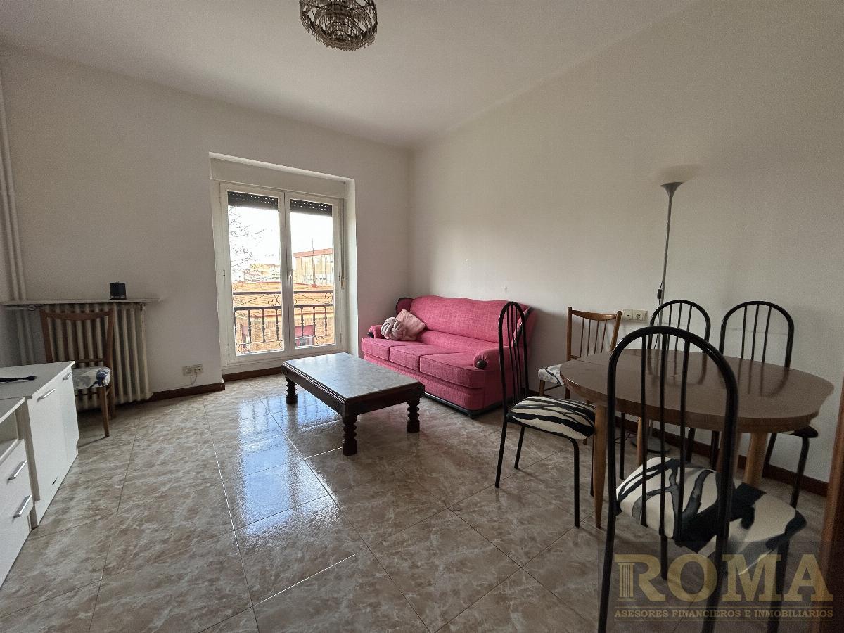 For rent of apartment in Salamanca