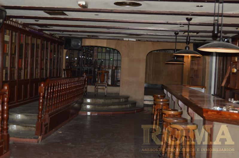 For sale of commercial in Salamanca