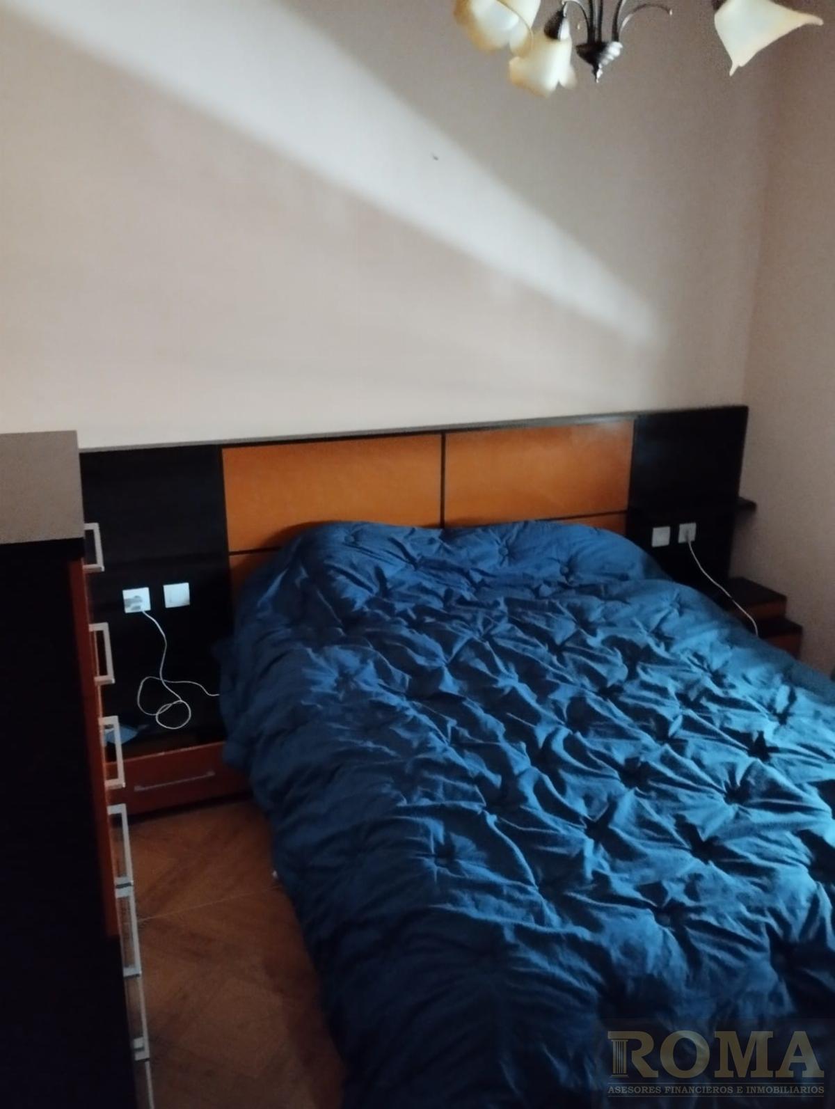 Venta de chalet en Castellanos de Villiquera