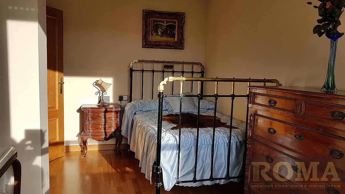 Venta de chalet en Villamayor