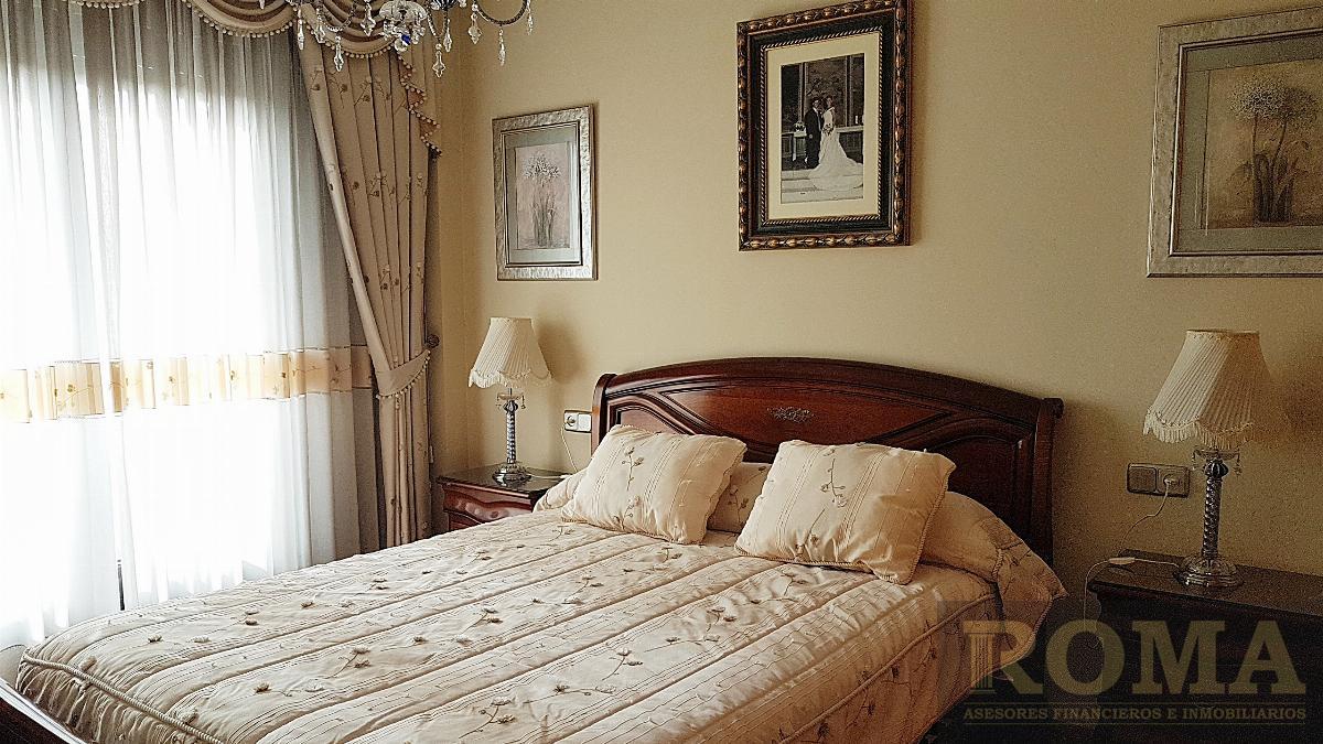 Venta de chalet en Villamayor