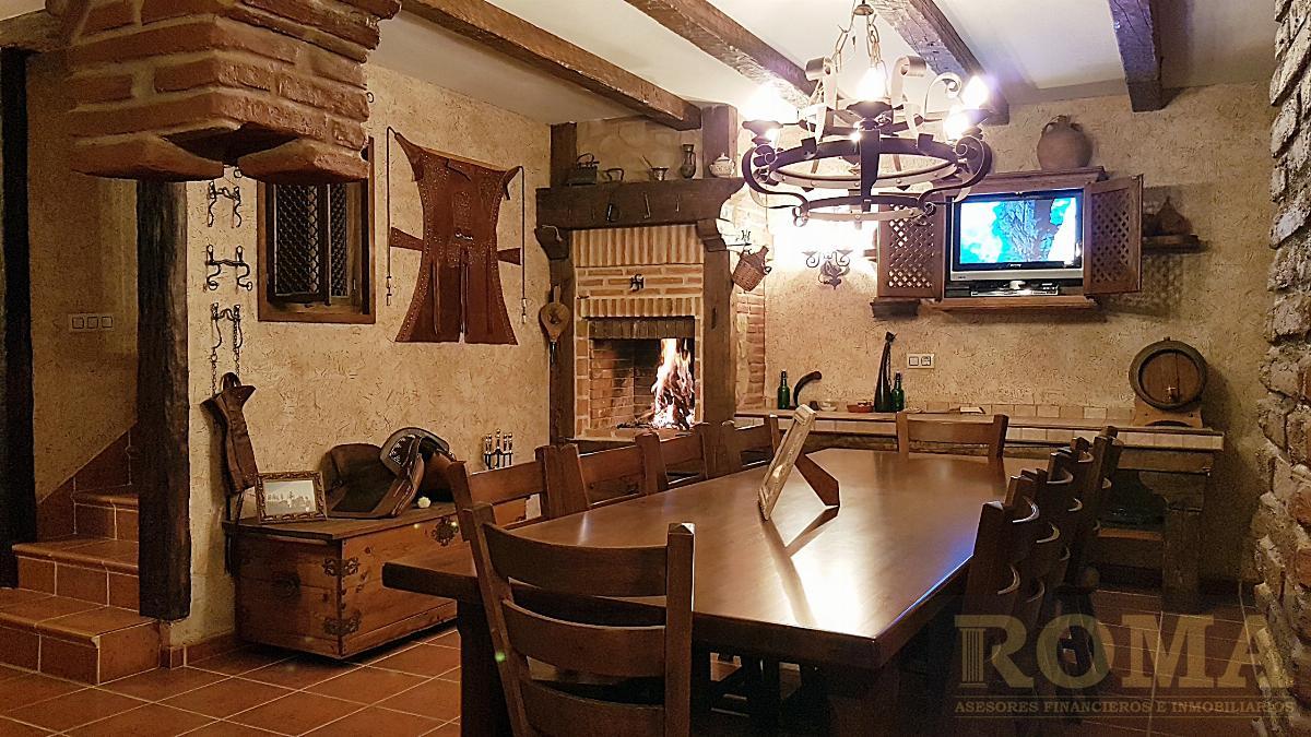 Venta de chalet en Villamayor