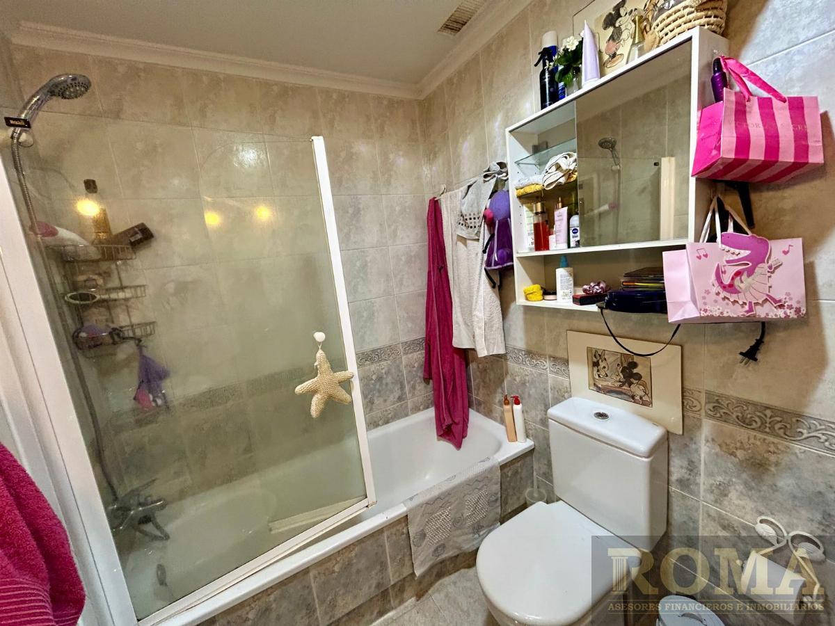 For sale of chalet in Cabrerizos