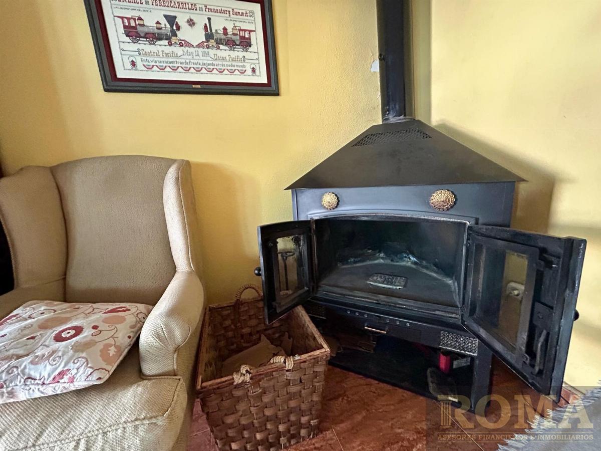 For sale of chalet in Cabrerizos