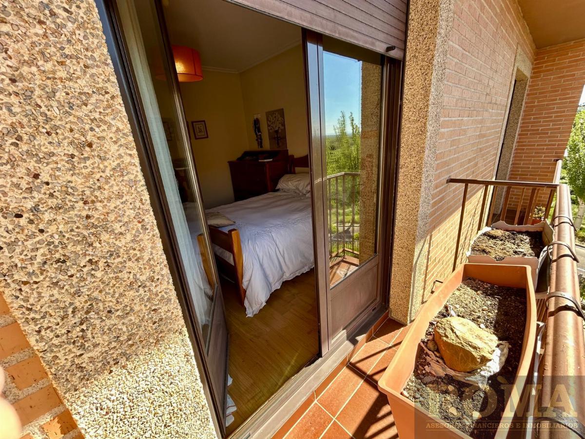 For sale of chalet in Cabrerizos