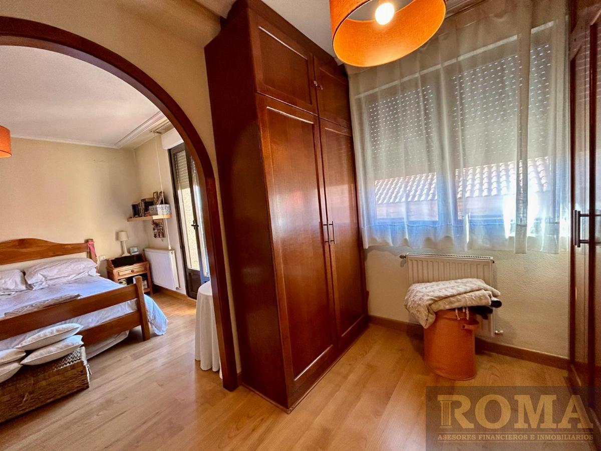 For sale of chalet in Cabrerizos