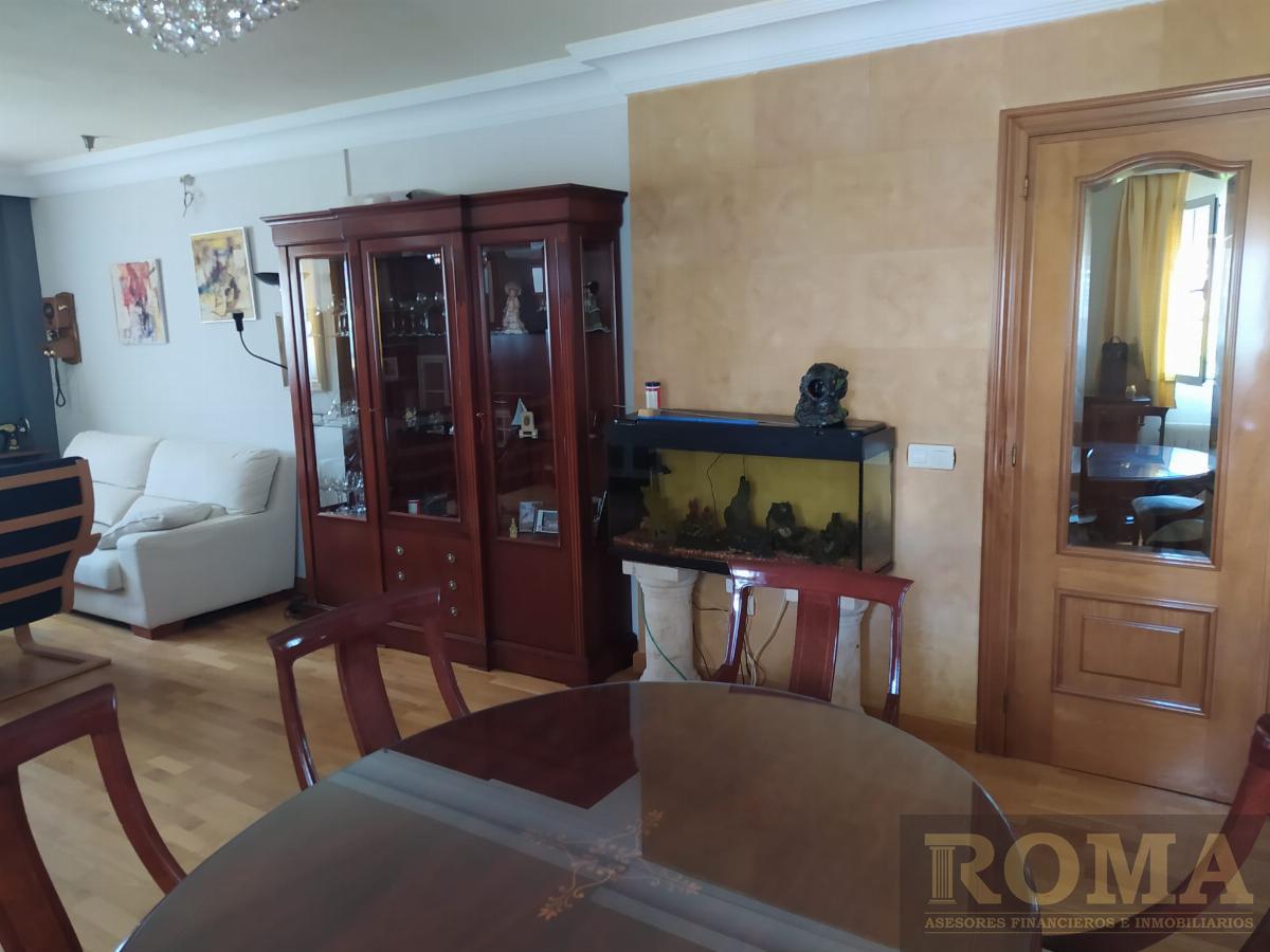 For sale of chalet in Cabrerizos