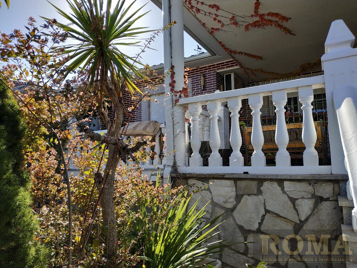 For sale of chalet in Cabrerizos