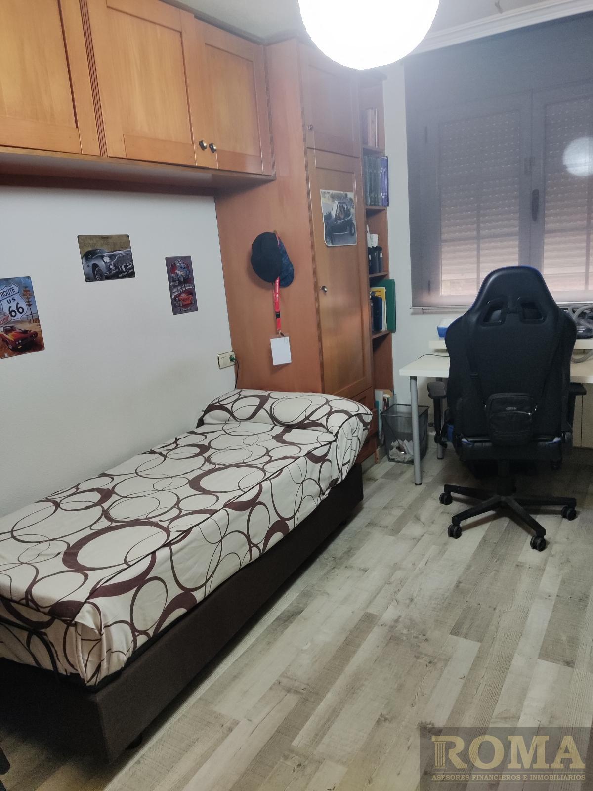 For sale of chalet in Cabrerizos