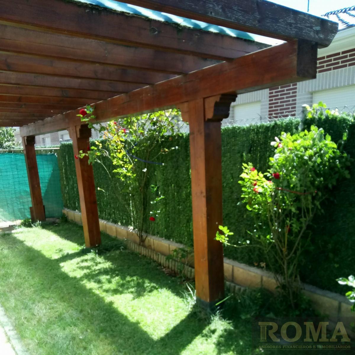 For sale of chalet in Cabrerizos