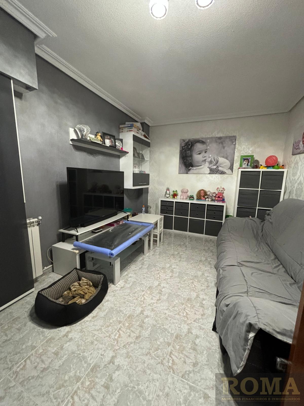 For sale of flat in Salamanca