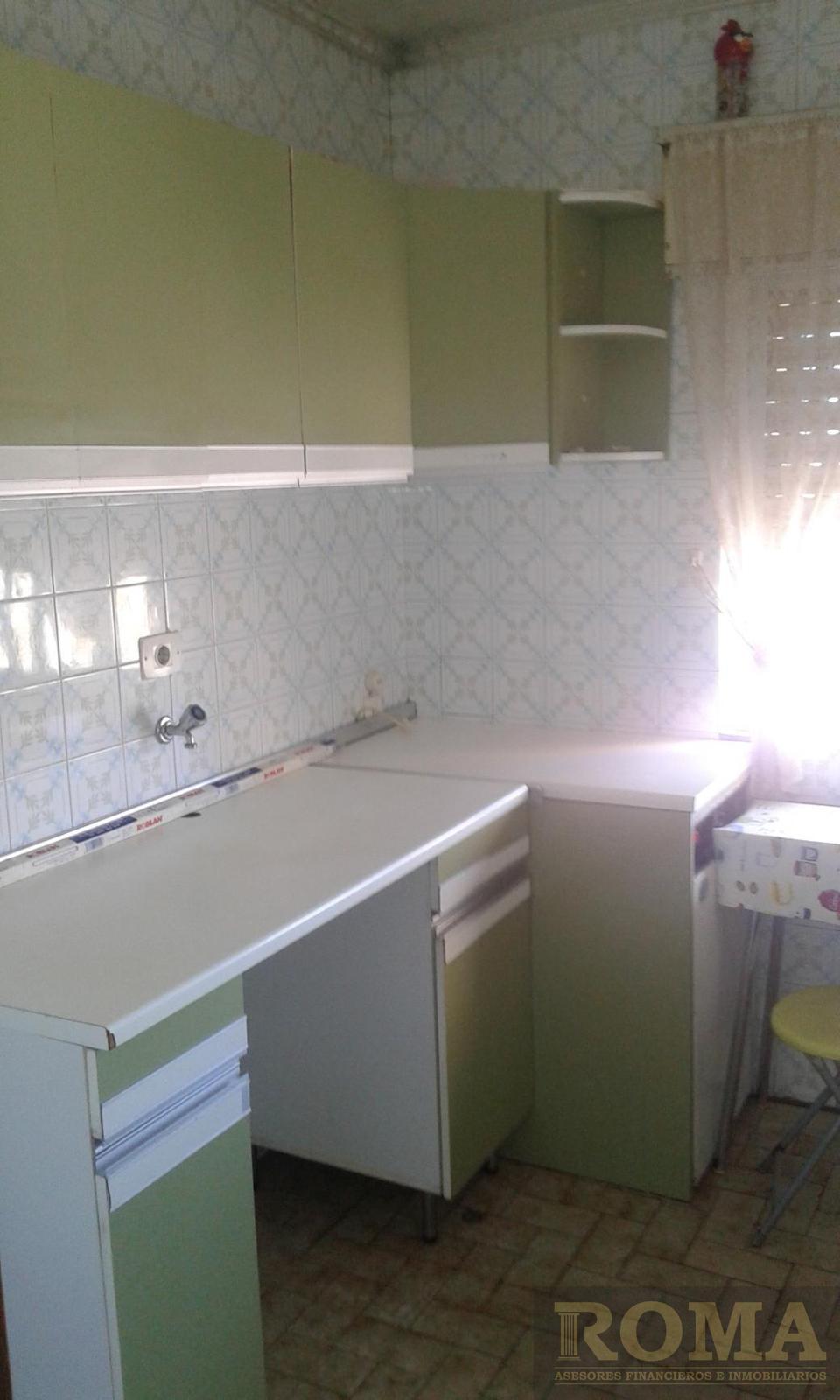 For sale of flat in Peñaranda de Bracamonte