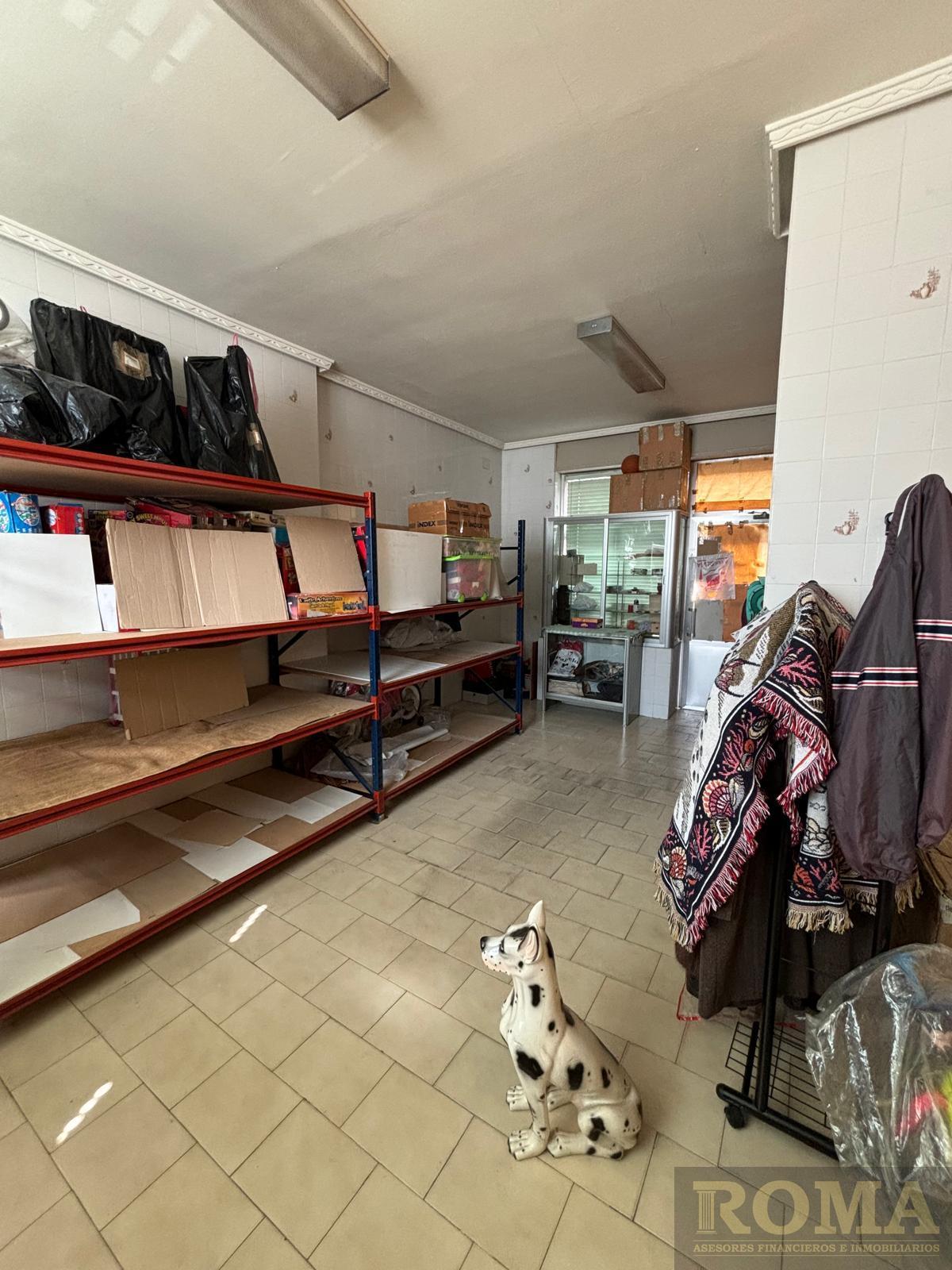 Venta de local comercial en Salamanca