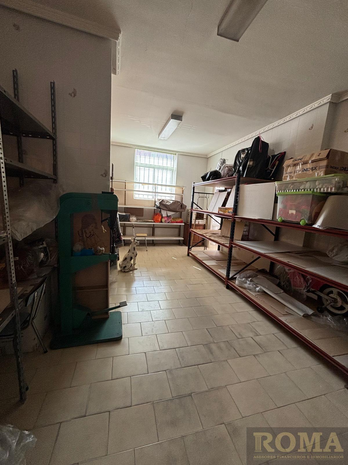Venta de local comercial en Salamanca
