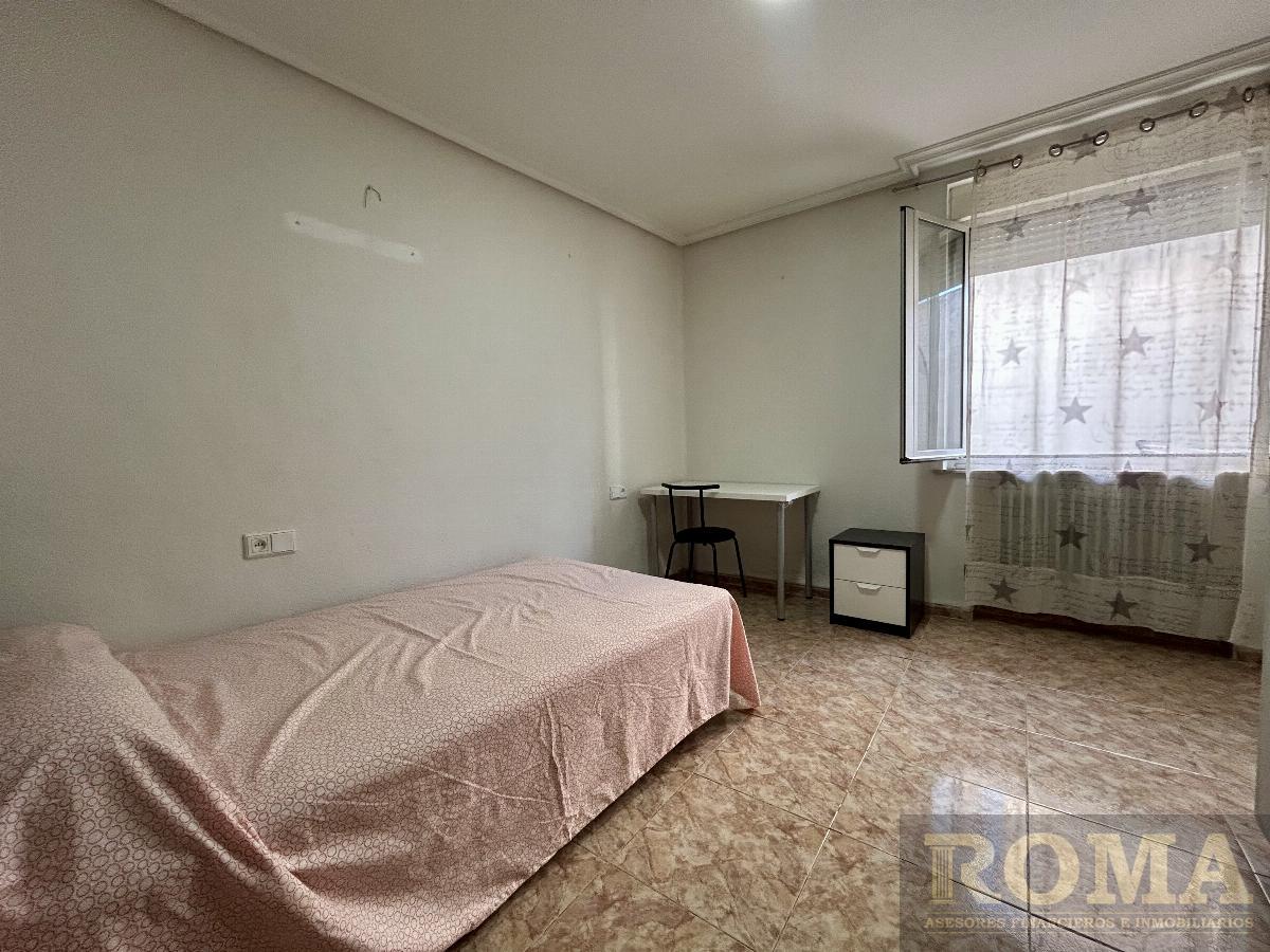 For rent of flat in Salamanca