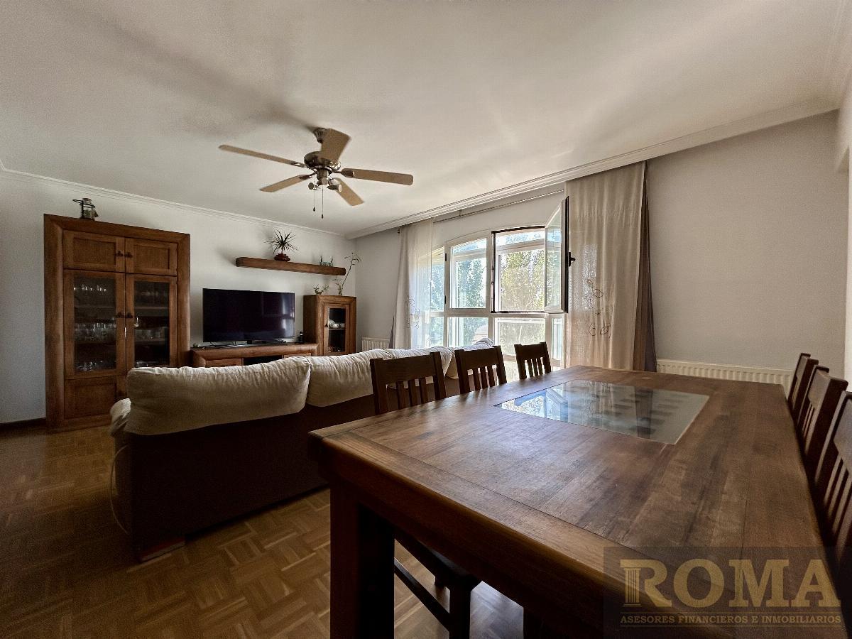 Venta de chalet en Cabrerizos
