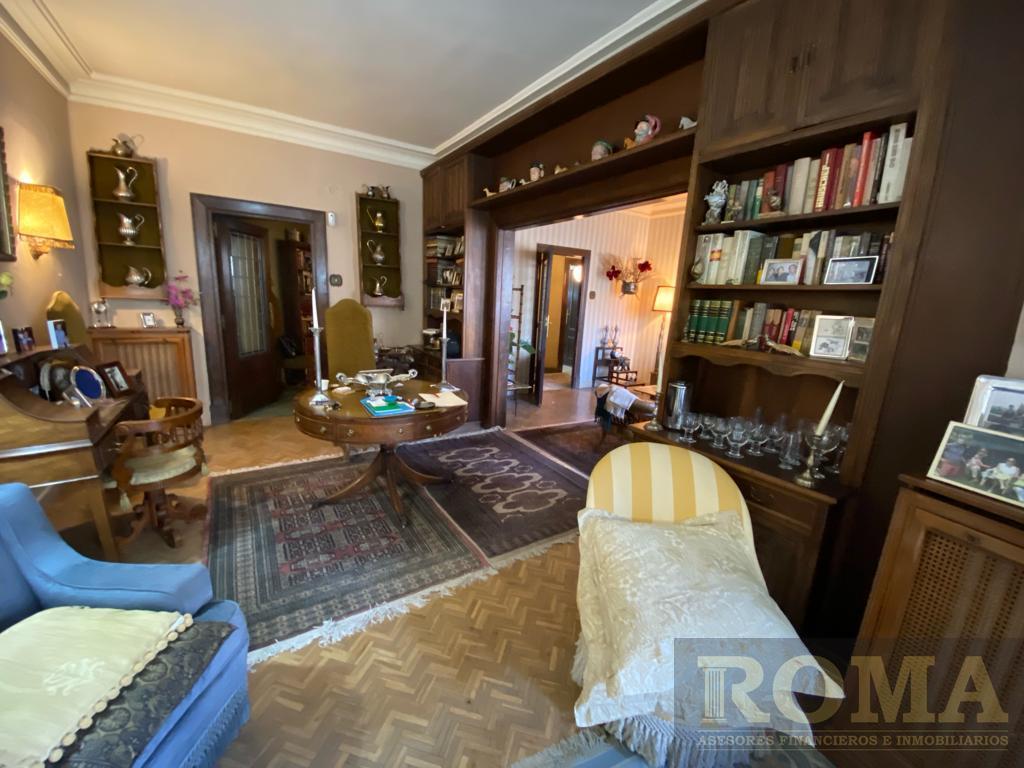 For sale of flat in Salamanca