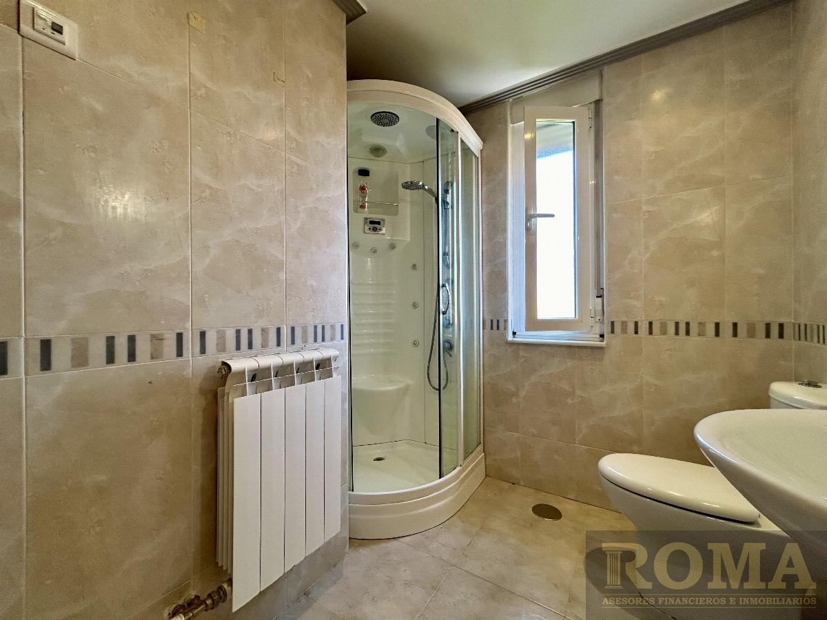 For sale of chalet in Cabrerizos
