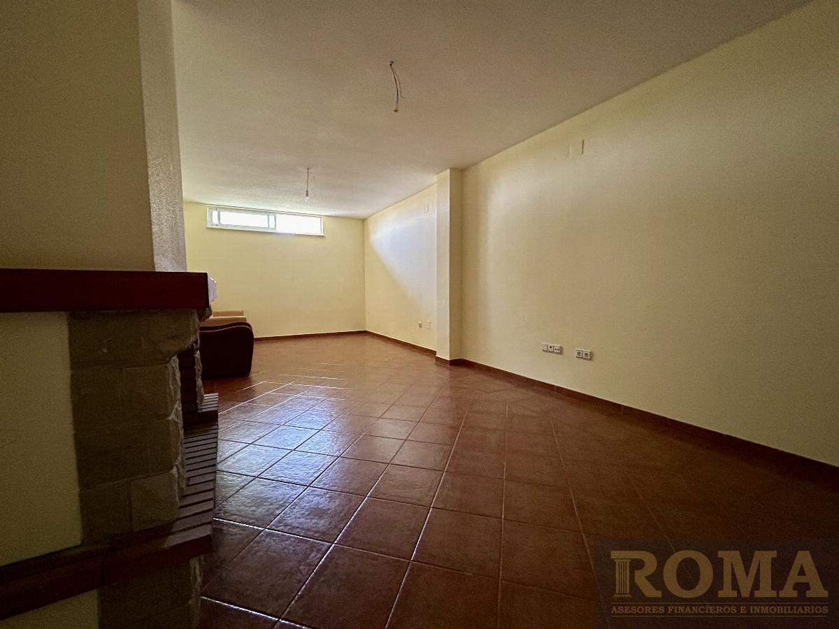 For sale of chalet in Cabrerizos