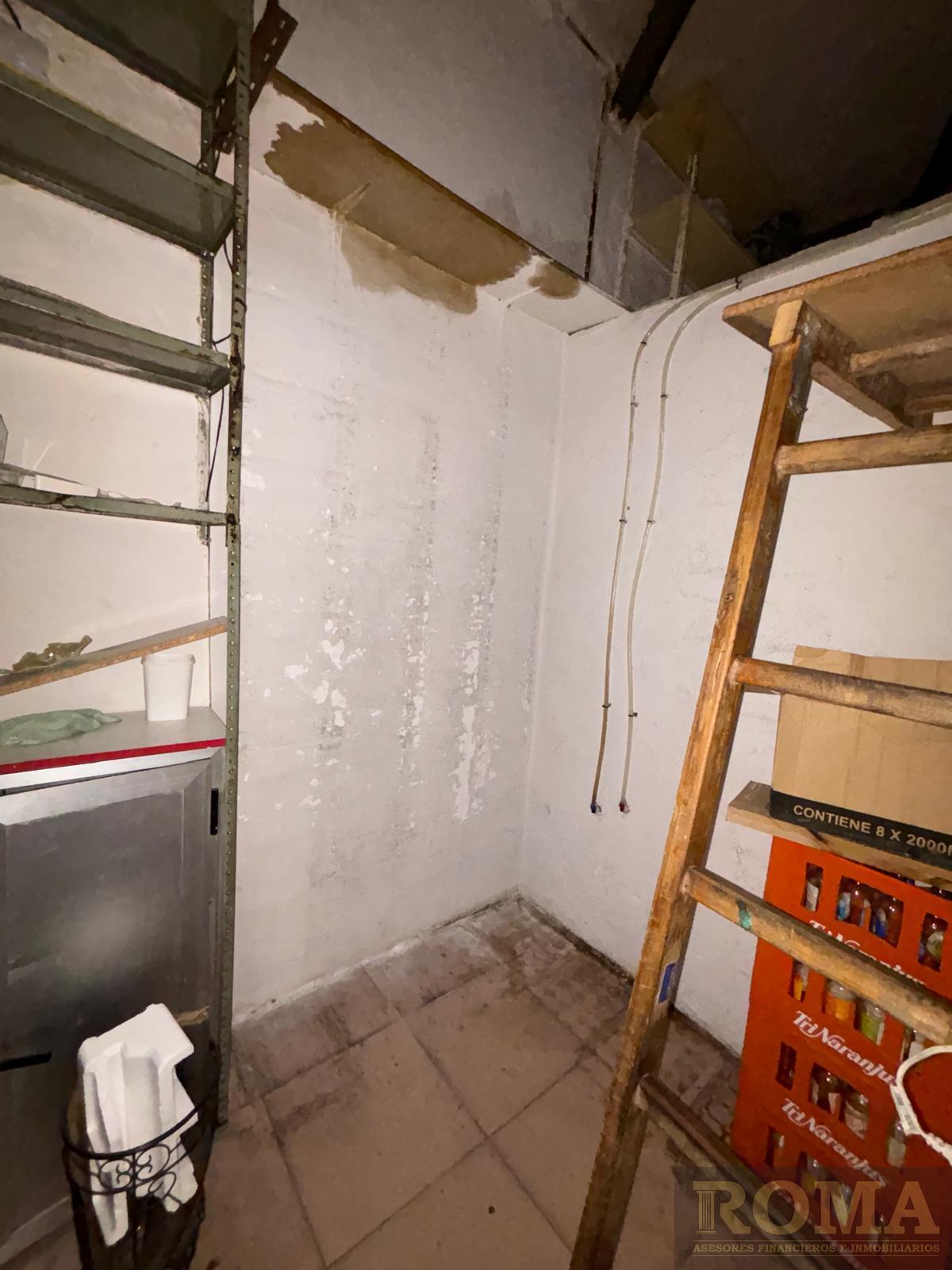 Venta de local comercial en Salamanca