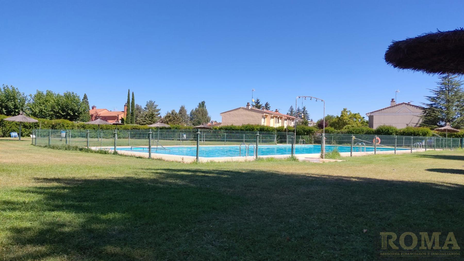 For sale of chalet in Galindo y Perahuy