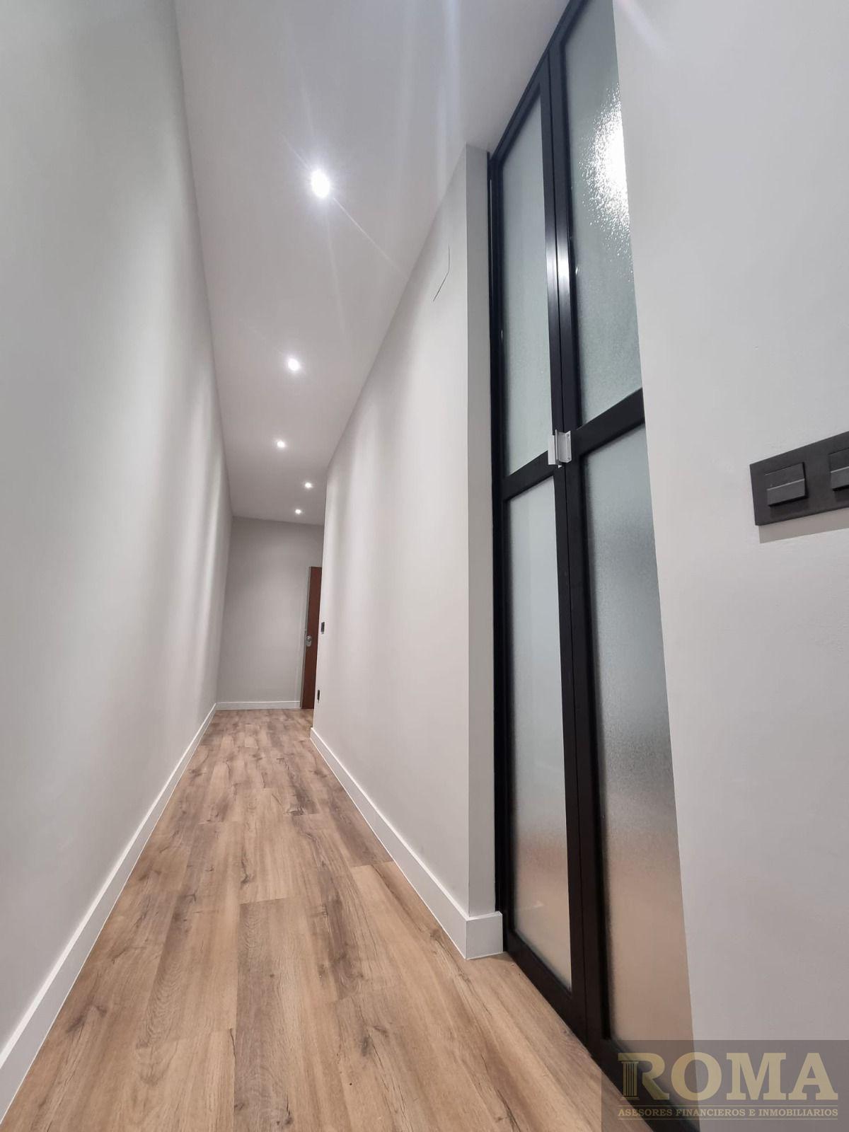 For sale of apartment in Salamanca