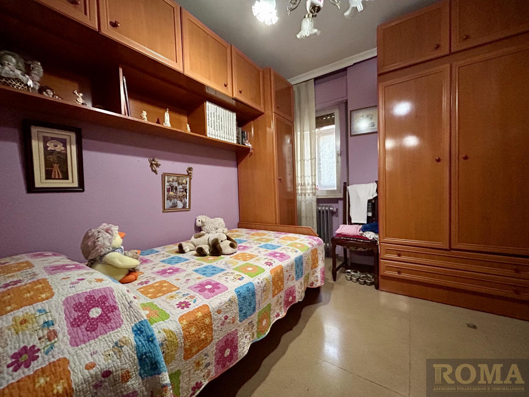 For sale of flat in Salamanca