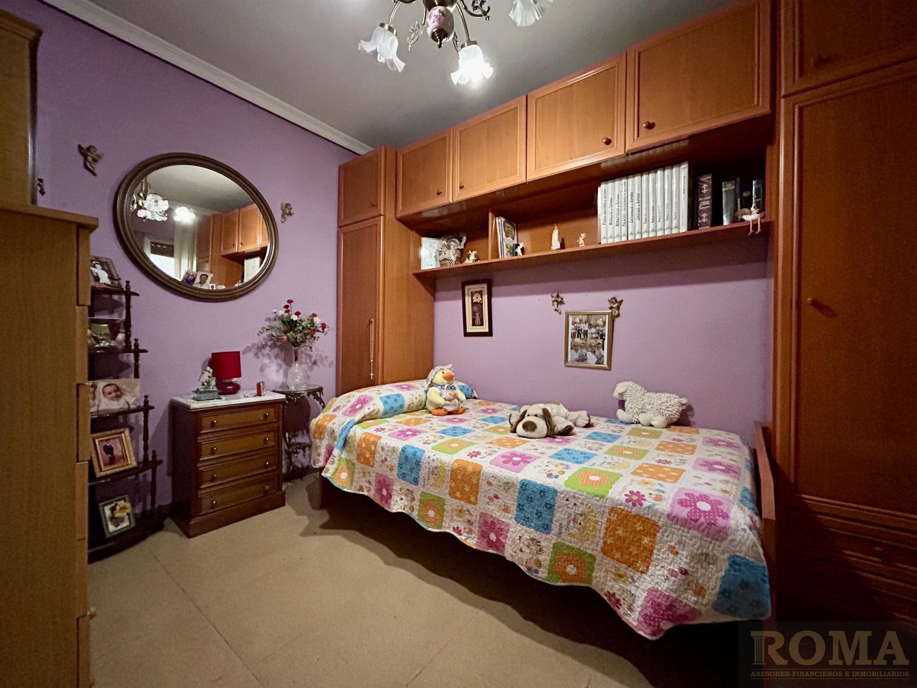 For sale of flat in Salamanca