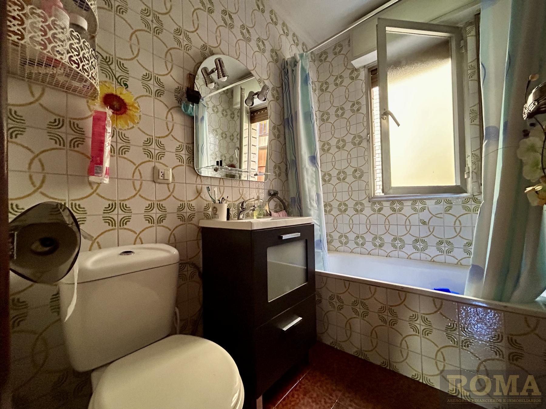 For sale of flat in Salamanca