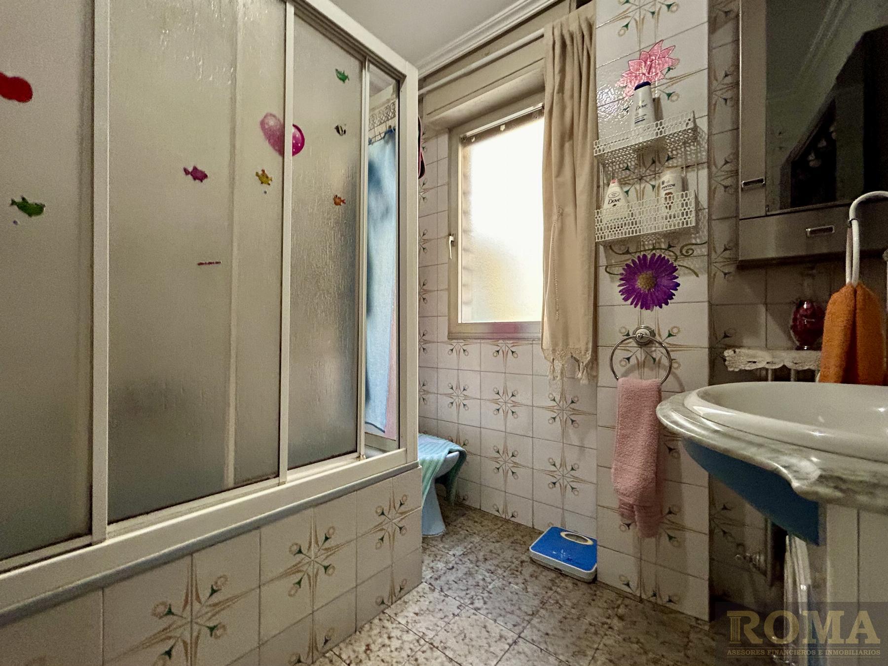 For sale of flat in Salamanca
