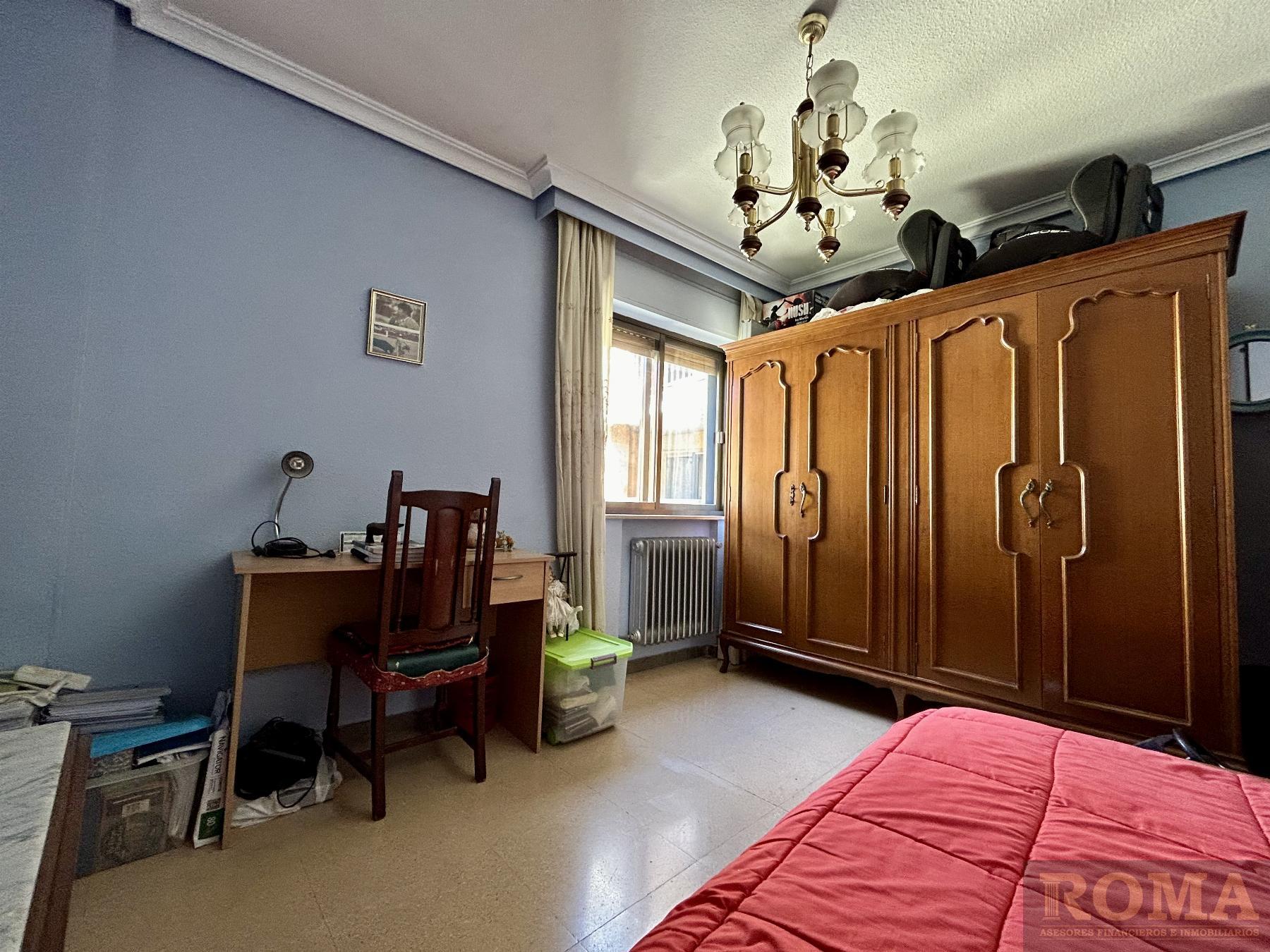 For sale of flat in Salamanca