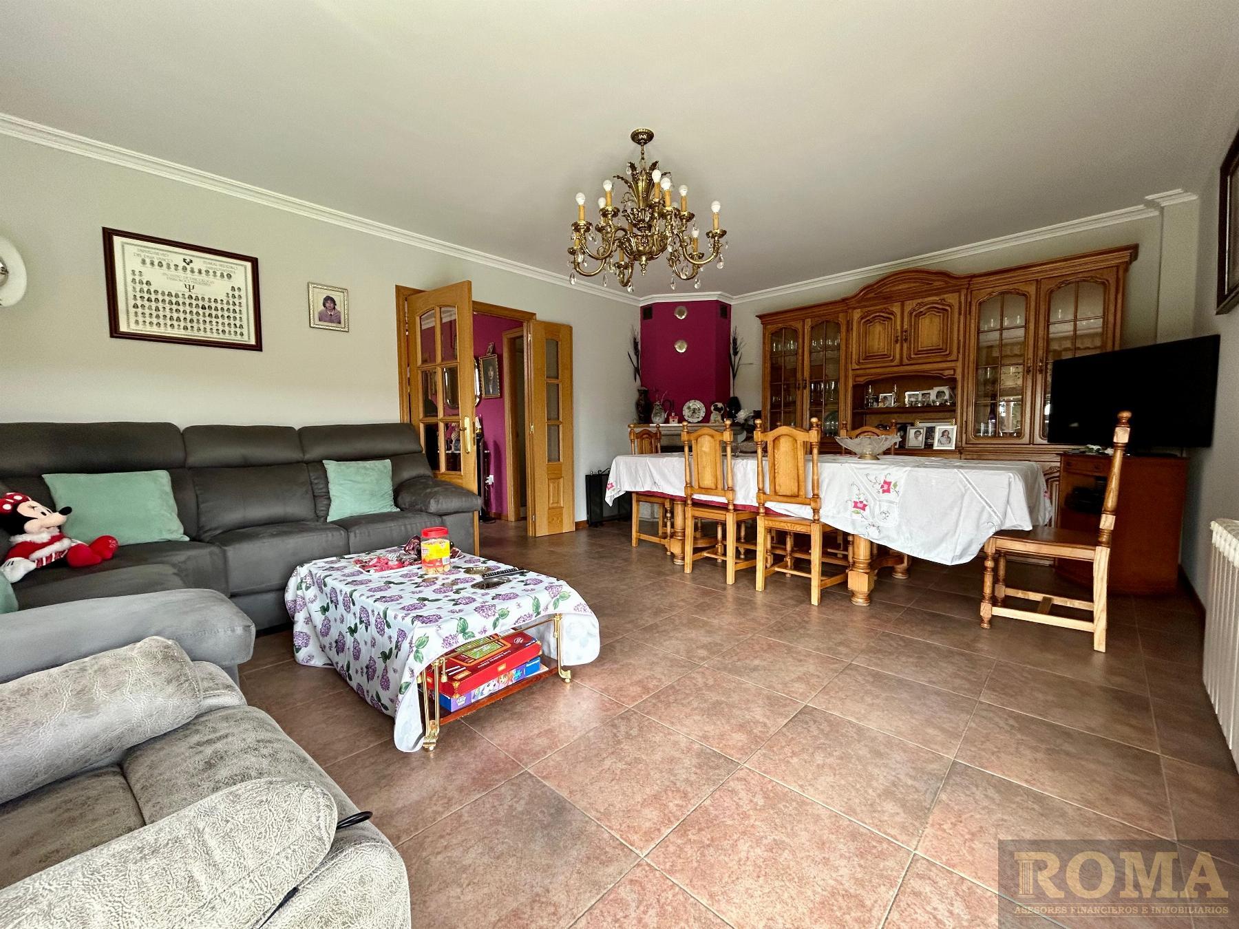 For sale of chalet in Castellanos de Moriscos