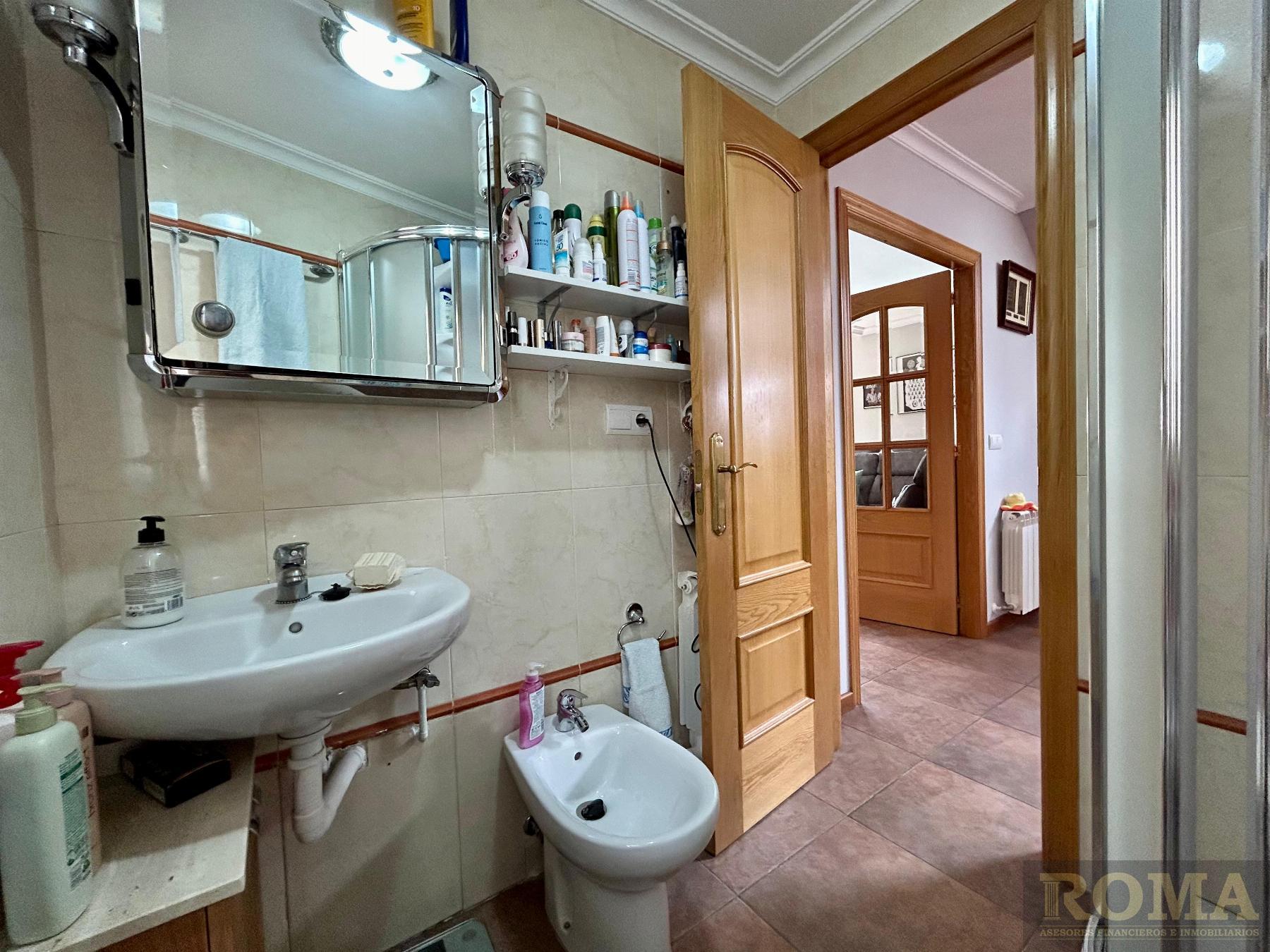 For sale of chalet in Castellanos de Moriscos