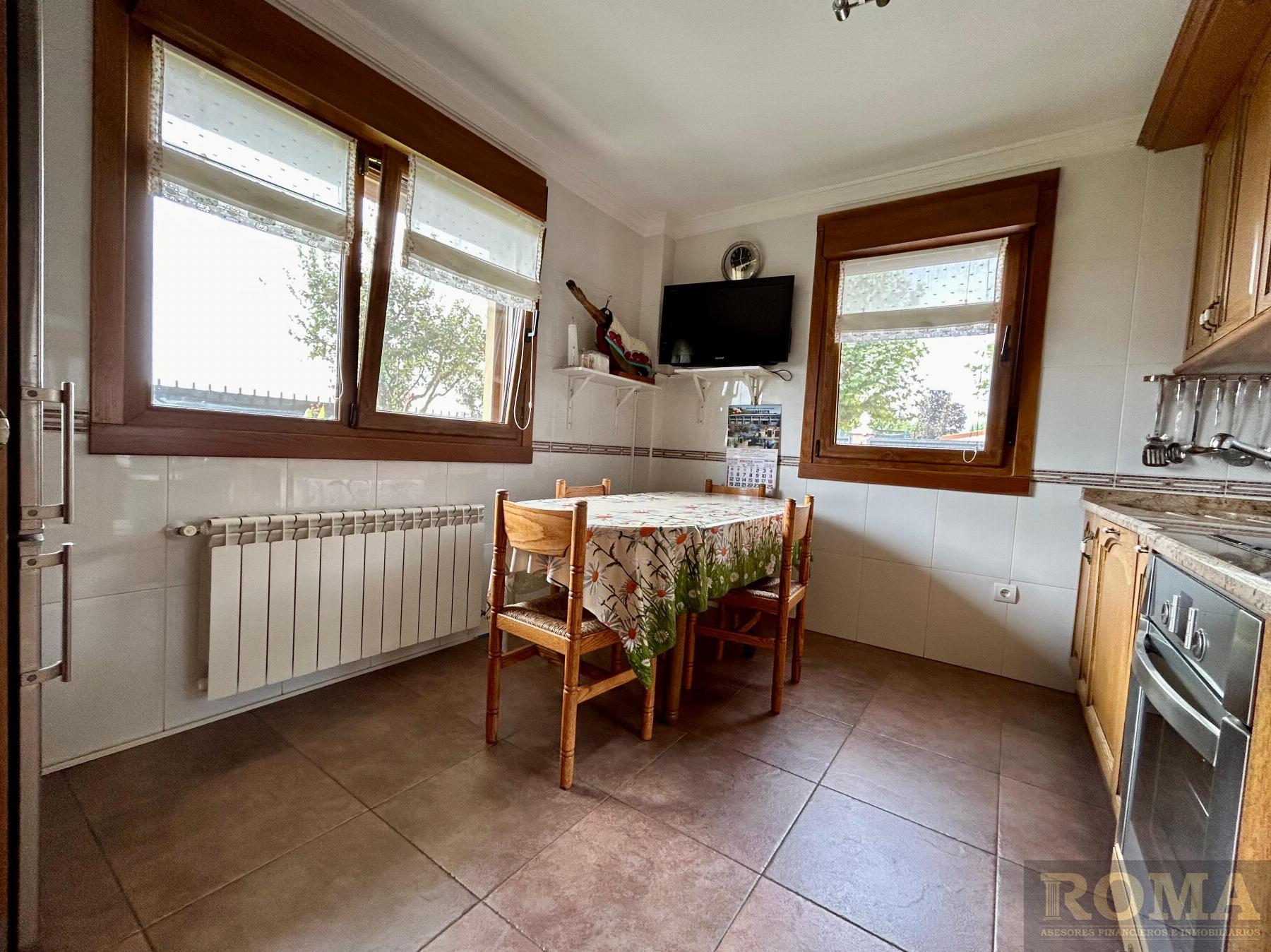For sale of chalet in Castellanos de Moriscos
