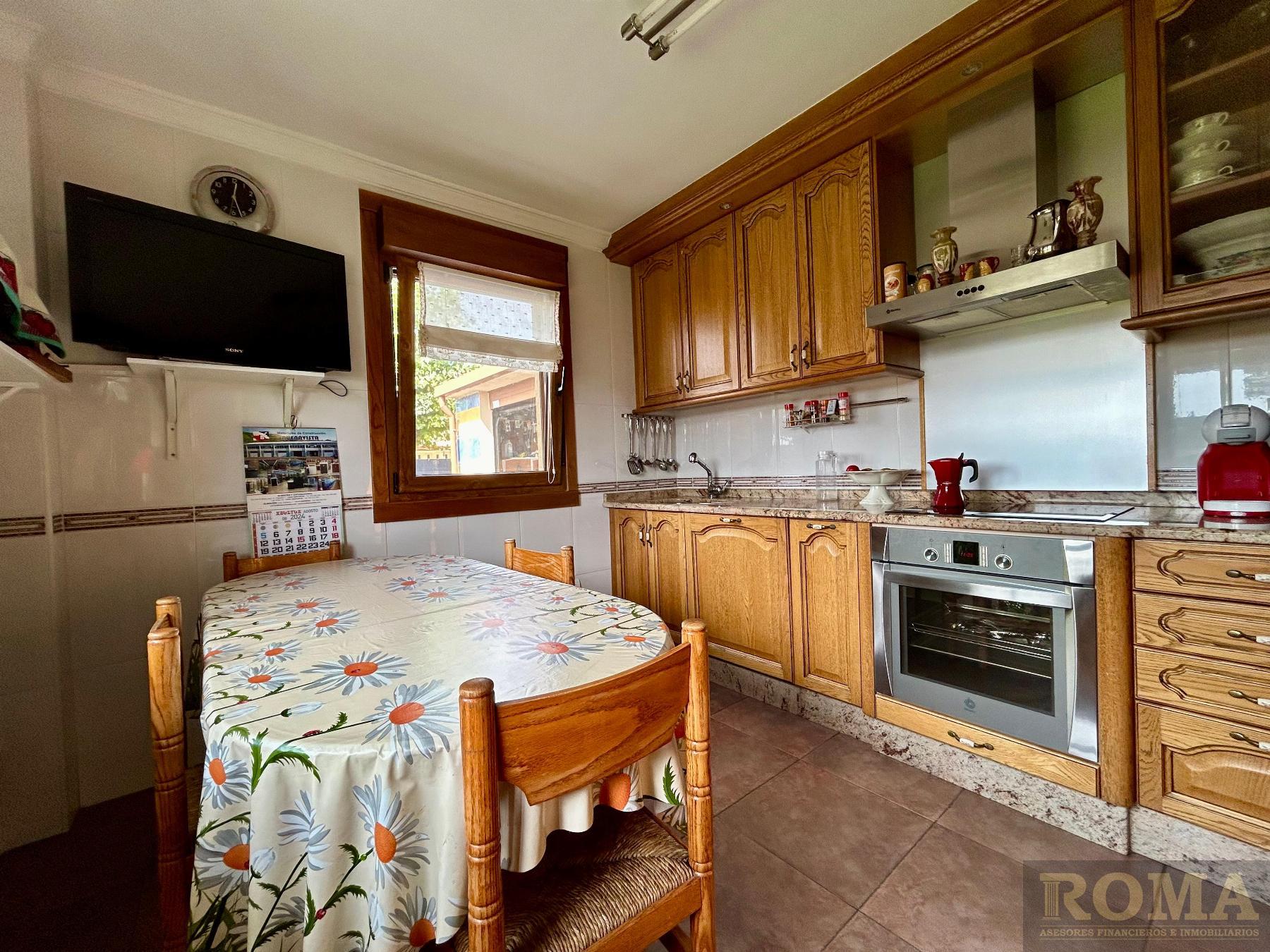 For sale of chalet in Castellanos de Moriscos
