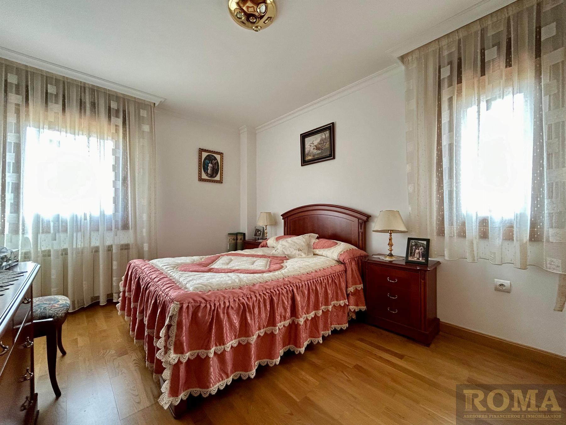 For sale of chalet in Castellanos de Moriscos