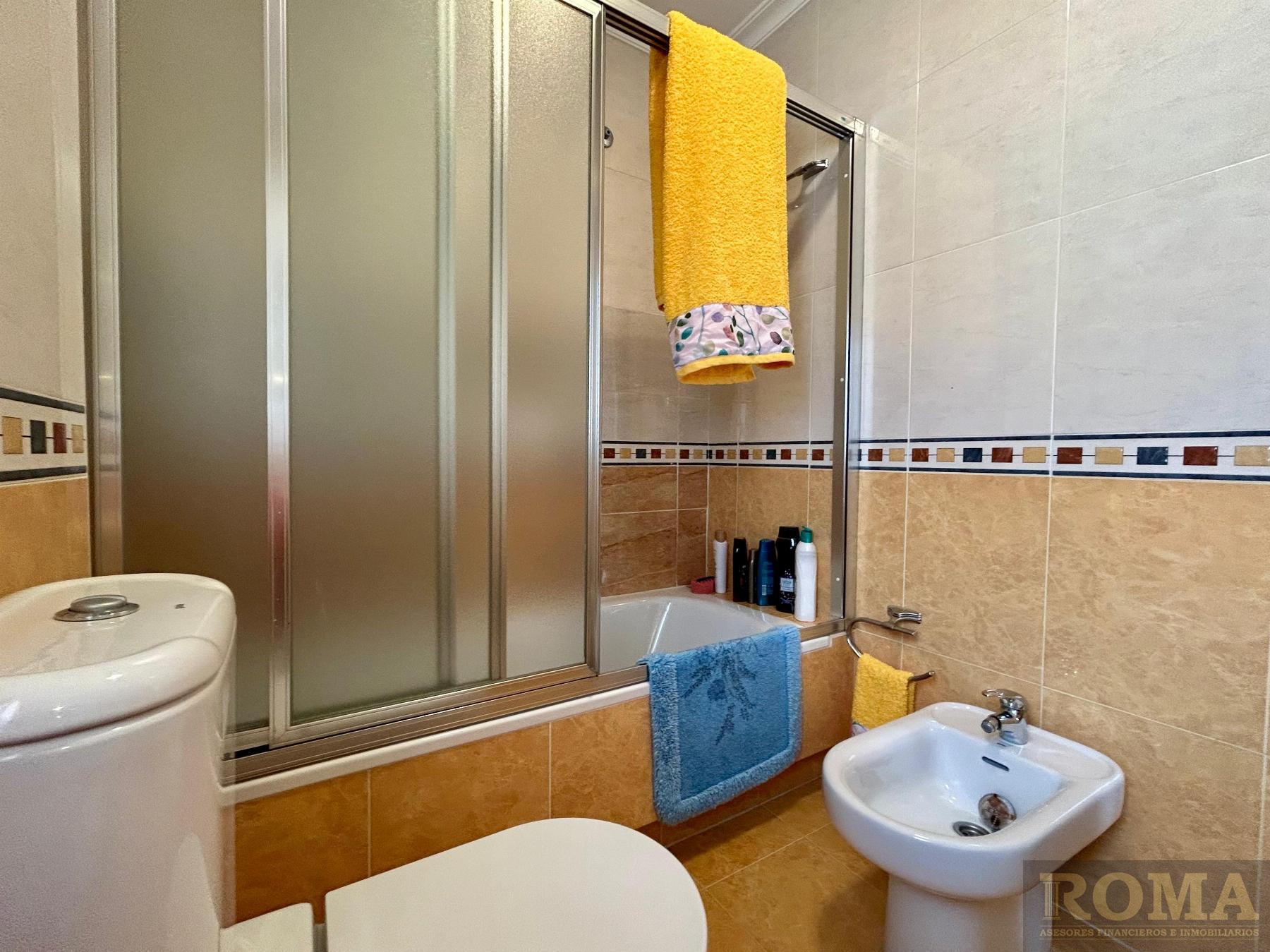 For sale of chalet in Castellanos de Moriscos